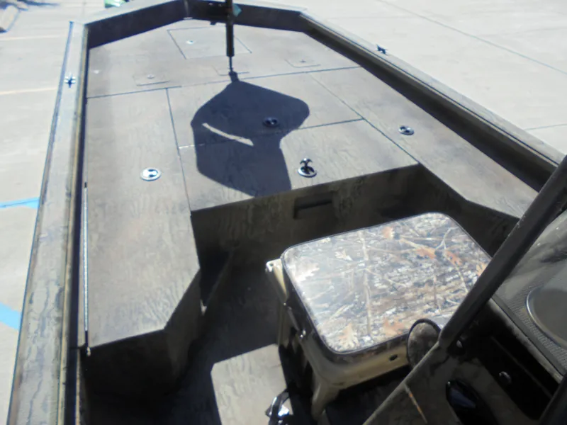 Slide: The Image of 2024 Ranger Boats RB200 - 15