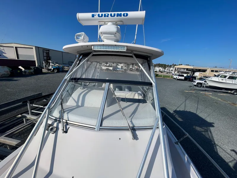 Slide: The Image of Grady-White 282 Sailfish, forward LED Lightbar - 19