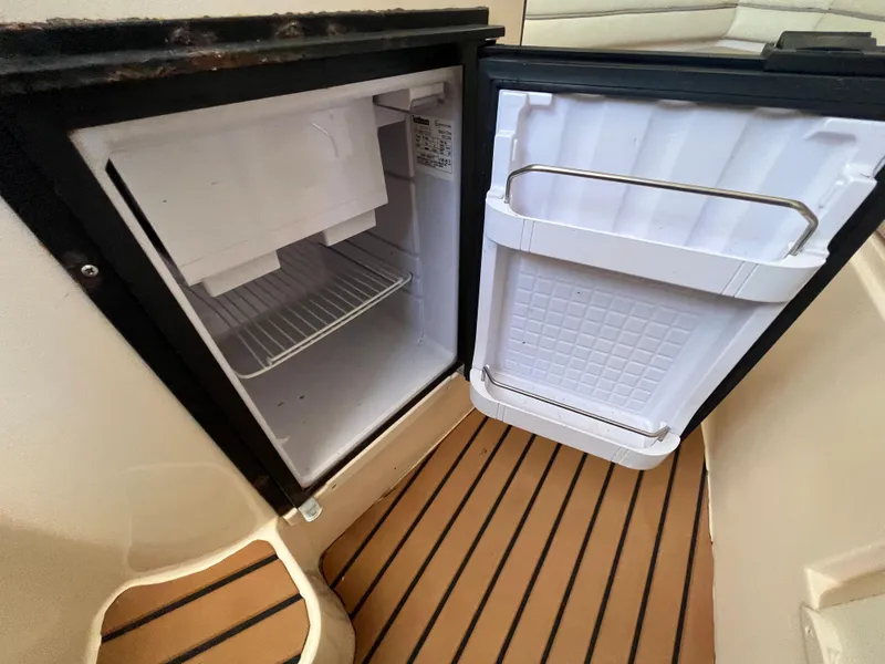 Slide: The Image of Grady-White 282 Sailfish, Refrigerator/Freezer - 26
