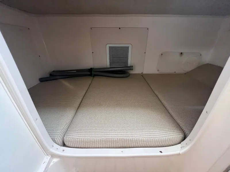 Slide: The Image of Grady-White 282 Sailfish, Mid-Cabin - 29