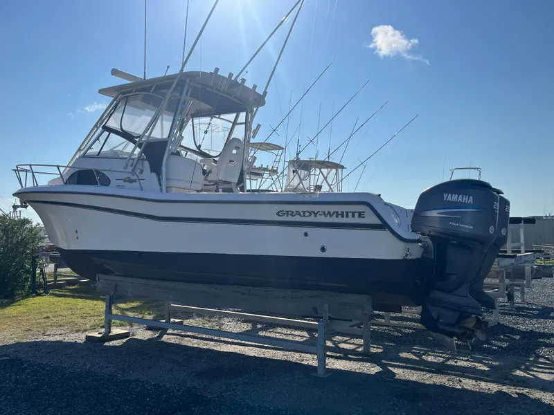 Slide: The Image of Grady-White 282 Sailfish, port stern - 38