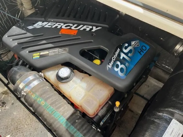 Slide: The Image of Mercury MerCruiser 8.1S HO engine in a 2003 Cruisers Yachts 3772 Express. - 25