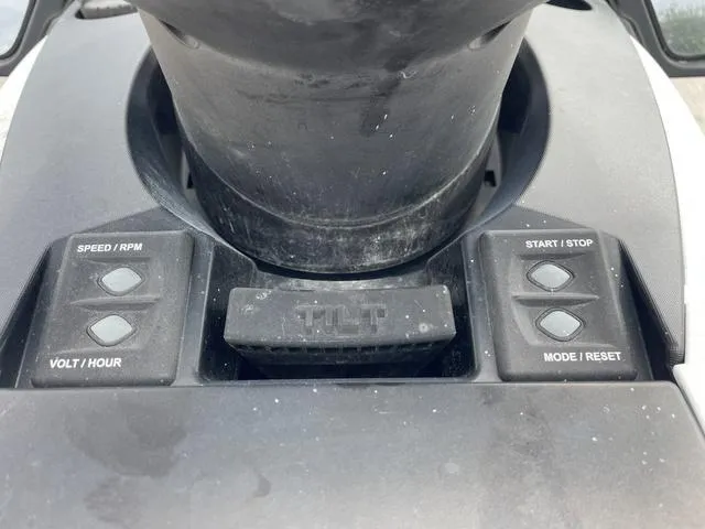 Slide: The Image of Yamaha FX Cruiser SVHO 2018 - 12