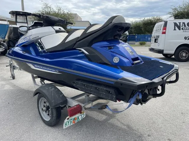 Slide: The Image of Yamaha FX Cruiser SVHO 2018 - 7