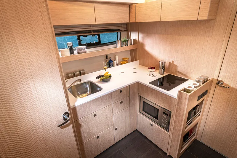 Slide: The Image of Manufacturer Provided Image: Manufacturer Provided Image: Manufacturer Provided Image - 9