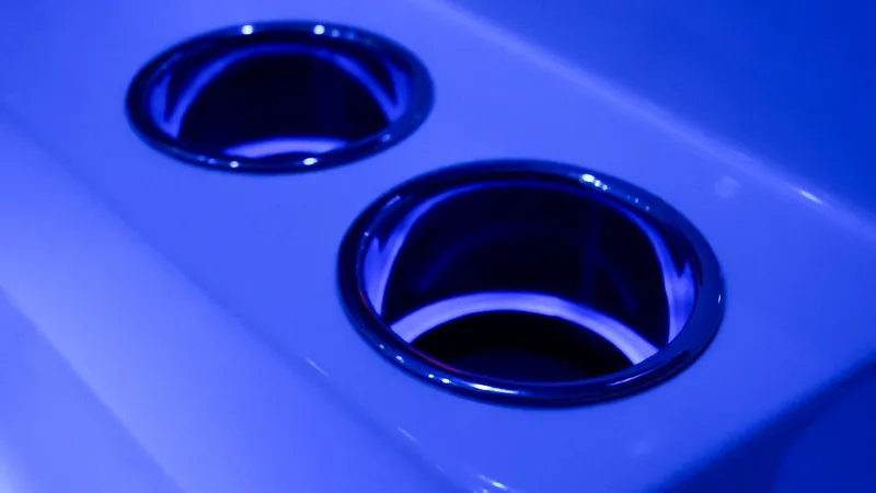 Slide: The Image of Fountain 32 NX 2024 - 69