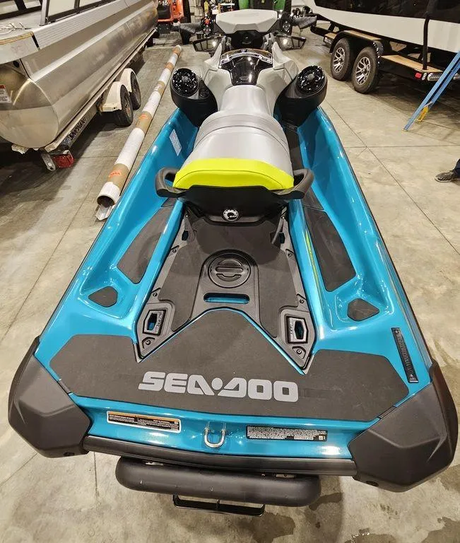 Slide: The Image of Sea-Doo GTI™ SE 130 iBR Tech, Audio, iDF, iBR 2024 - 5