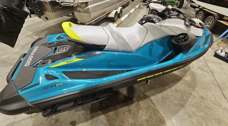 Slide: The Image of Sea-Doo GTI™ SE 130 iBR Tech, Audio, iDF, iBR 2024 - 6