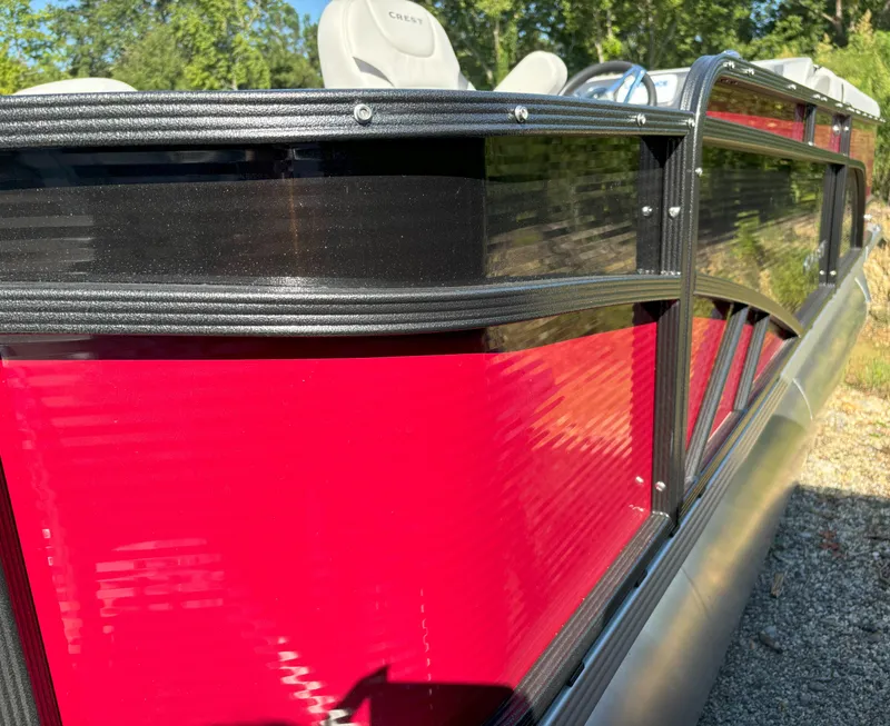 Slide: The Image of Crest CLASSIC FISH 220SF 2024 - 4