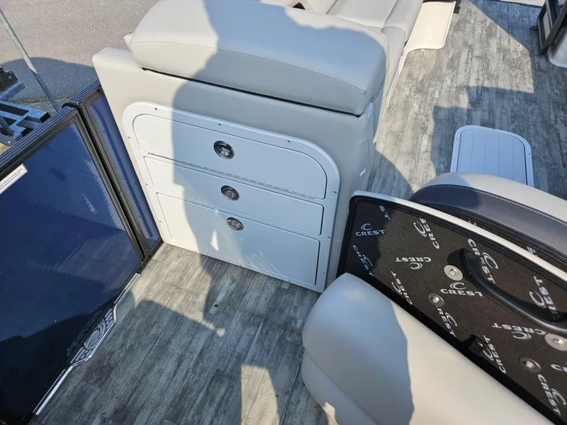 Slide: The Image of Crest Caribbean LX 250SLC CP3 2024 - 16