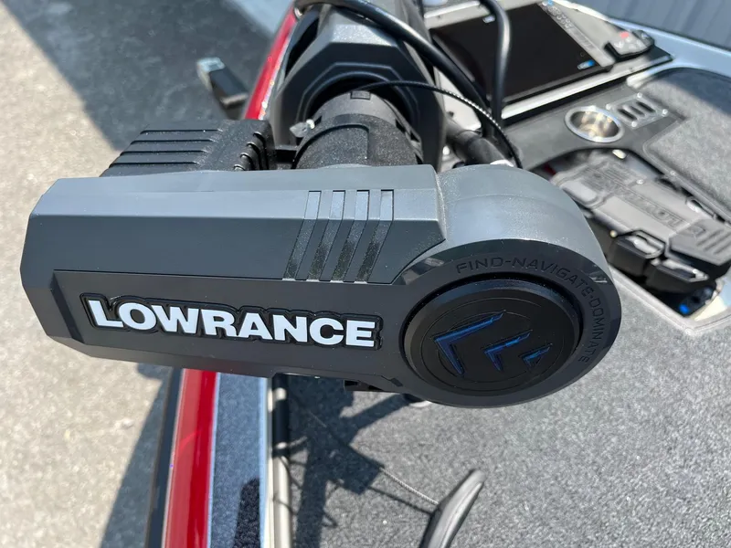 Slide: The Image of Close-up of Lowrance equipment on a 2024 Ranger Z520R boat. - 3