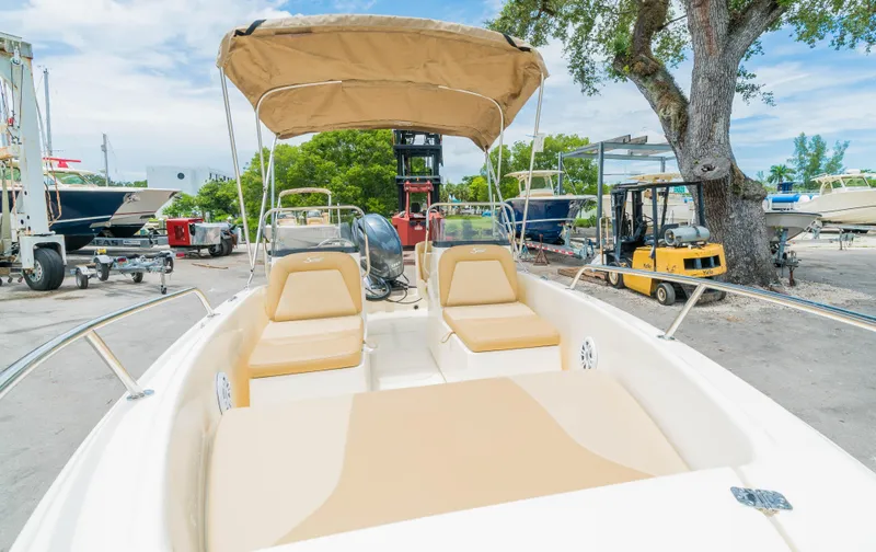 Slide: The Image of Scout 175 Sport Dorado 2026 - 7