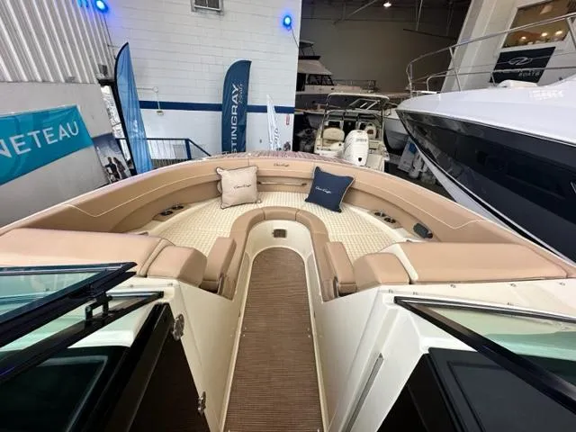 Slide: The Image of Chris-Craft Launch 31 GT 2024 - 18