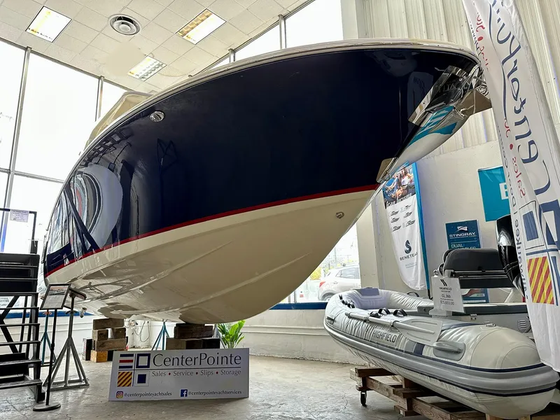 Slide: The Image of Chris-Craft Launch 31 GT 2024 - 7
