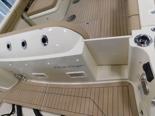 Slide: The Image of Chris-Craft Calypso 35 2022 - 18