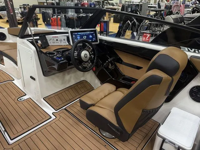 Slide: The Image of Yamaha 222SD 2026 - 12