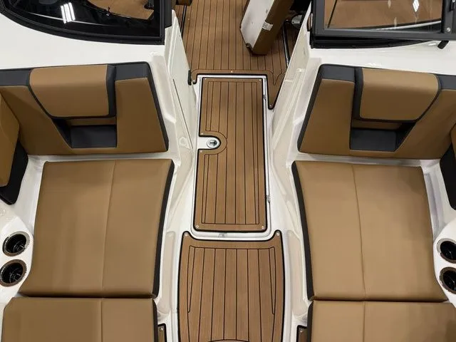 Slide: The Image of Yamaha 222SD 2026 - 18