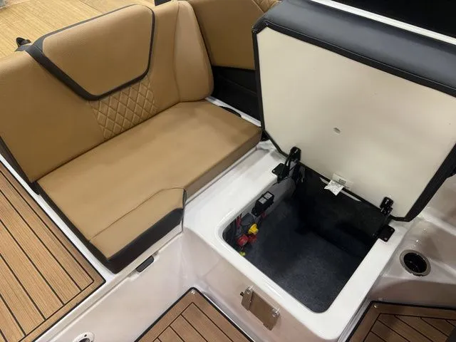 Slide: The Image of Yamaha 222SD 2026 - 7