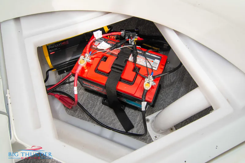 Slide: The Image of Battery compartment of 2023 JC NEPTOON 27 TT SPORT boat with ProMariner charger. - 44