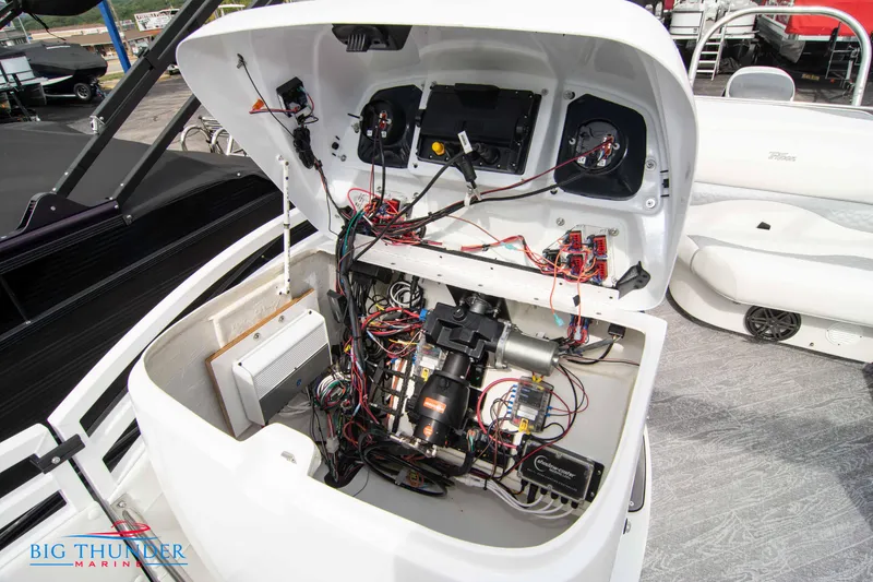 Slide: The Image of 2023 JC NEPTOON 27 TT SPORT boat engine compartment with wiring and components. - 45