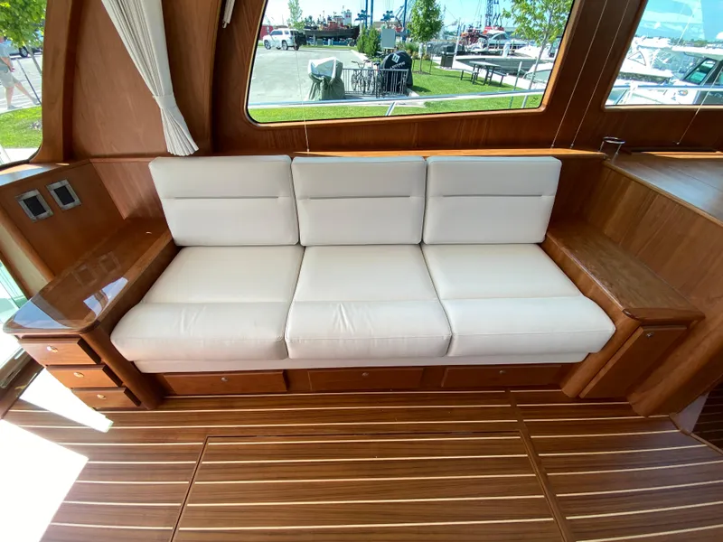 Slide: The Image of Custom Port Sofa - 9