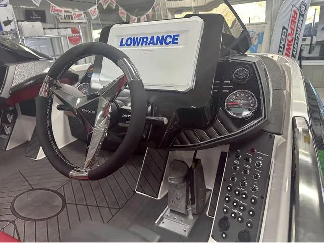 Slide: The Image of Vexus VX21 2024 - 8