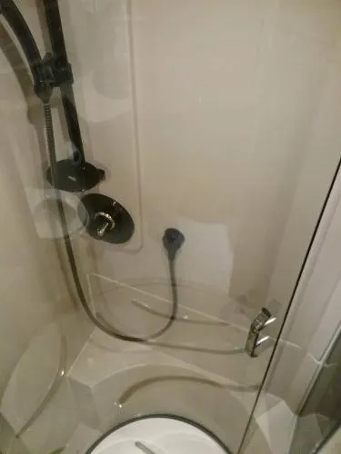 Slide: The Image of Walk in Shower - 28