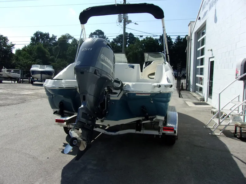 Slide: The Image of Stingray 211 DC 2024 - 2