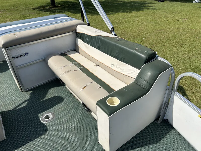 Slide: The Image of Fisher Boats FREEDOM 200 FISH 1995 - 5