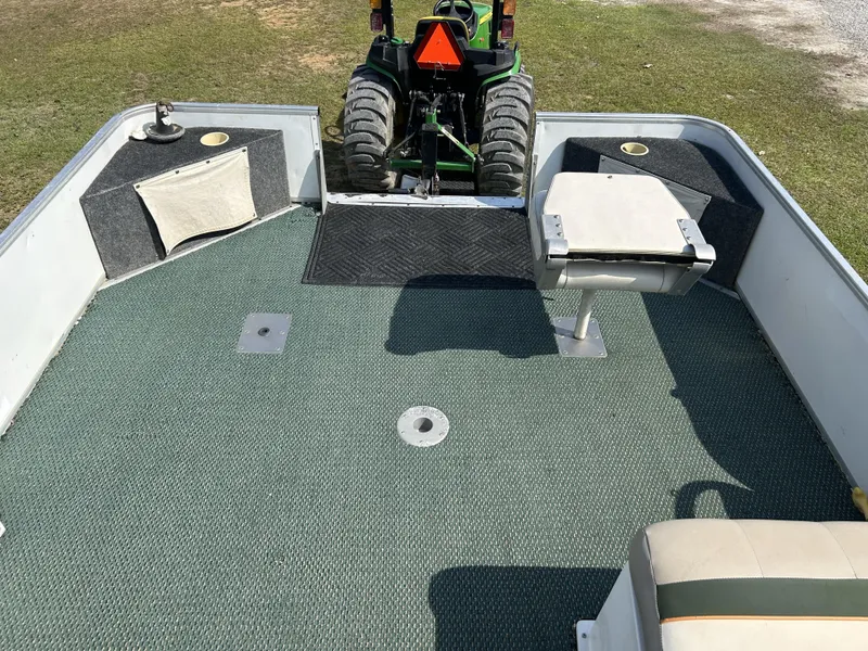 Slide: The Image of Fisher Boats FREEDOM 200 FISH 1995 - 8