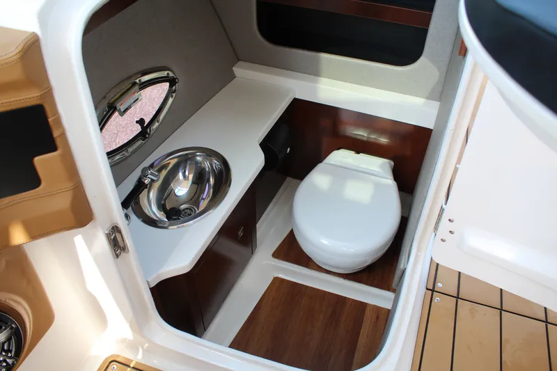 Slide: The Image of Chaparral 307 SSX 2023 - 12