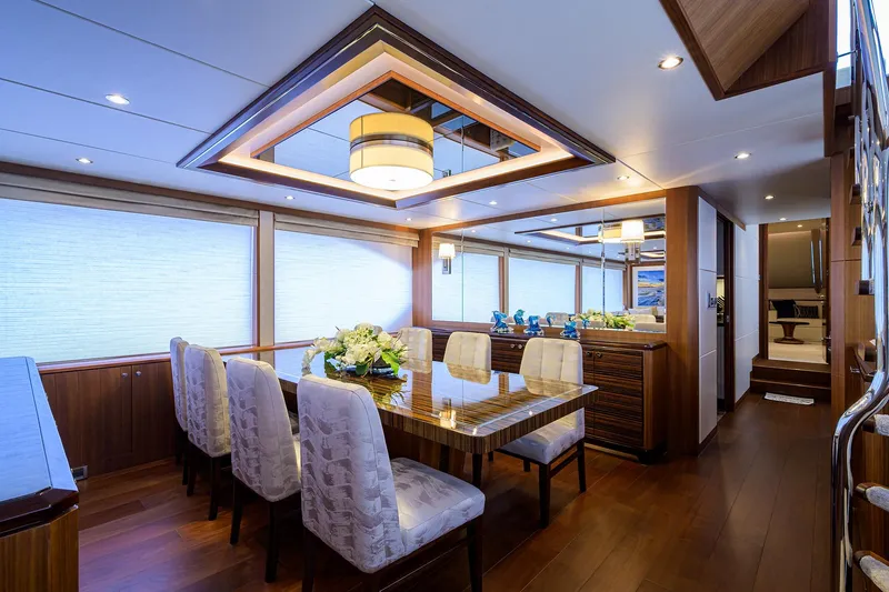 Slide: The Image of Ocean Alexander 100 Zephyr-Dining - 30
