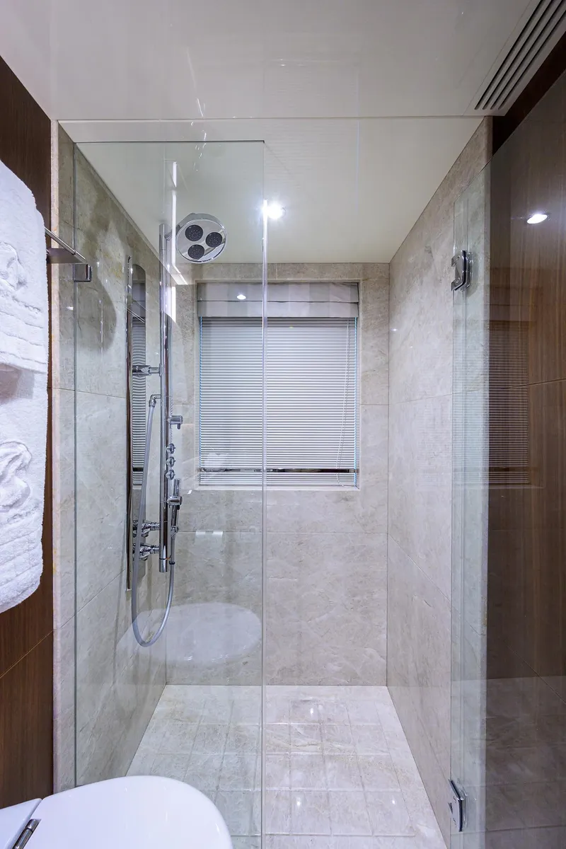 Slide: The Image of Ocean Alexander 100 Zephyr- Port Guest Shower - 48