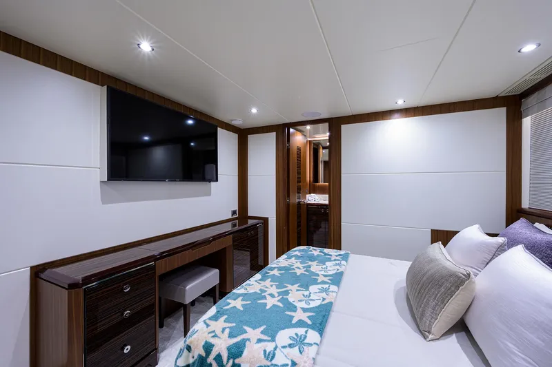 Slide: The Image of Ocean Alexander 100 Zephyr-Port Guest Stateroom - 50