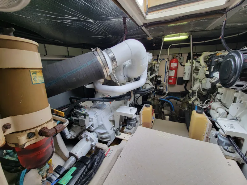 Slide: The Image of Sea Ray Sundancer 540 2000 - 77