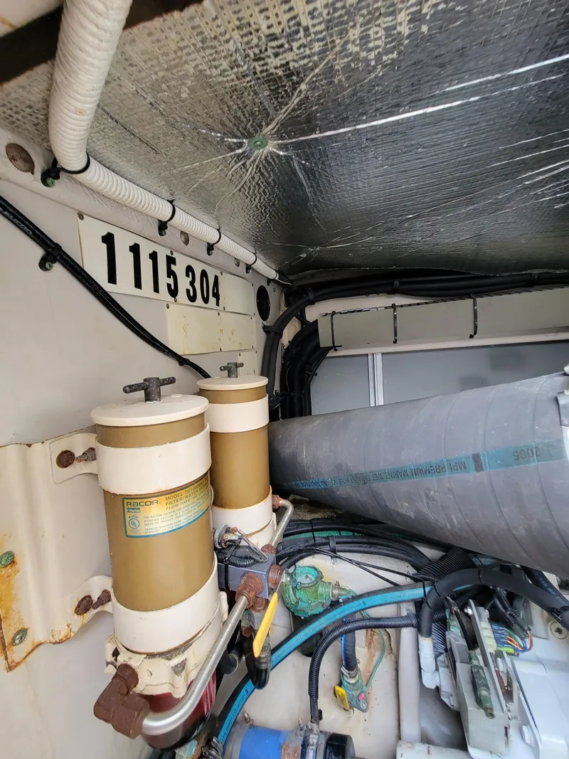 Slide: The Image of Sea Ray Sundancer 540 2000 - 80