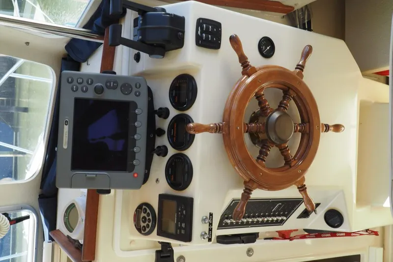 Slide: The Image of helm station - 12