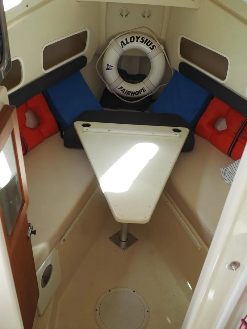 Slide: The Image of v berth table up - 14