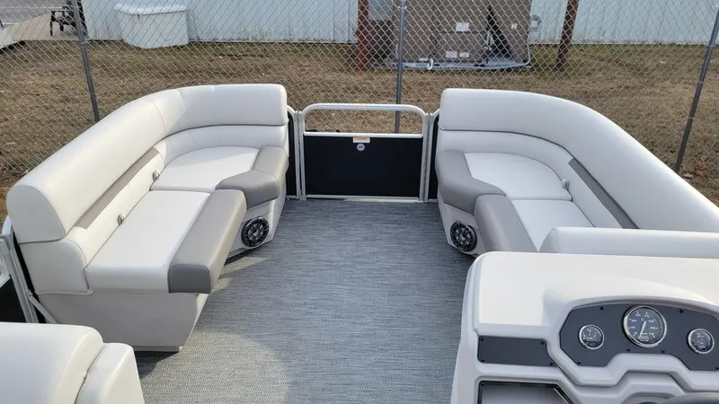 Slide: The Image of Godfrey Xperience 2086 CX 2024 - 7