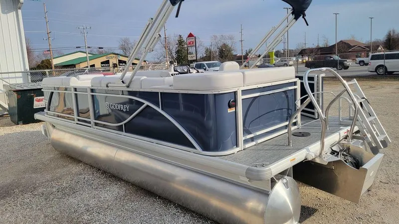 Slide: The Image of Godfrey Xperience 2086 CX 2024 - 4