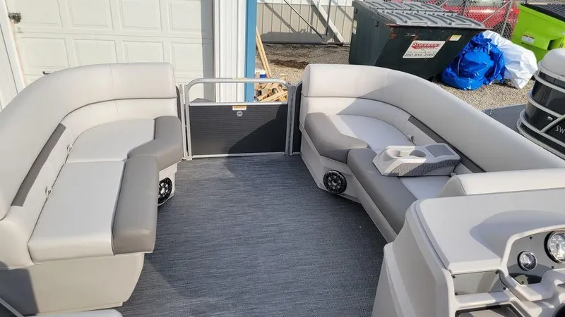 Slide: The Image of Godfrey Xperience 2086 CX 2024 - 5