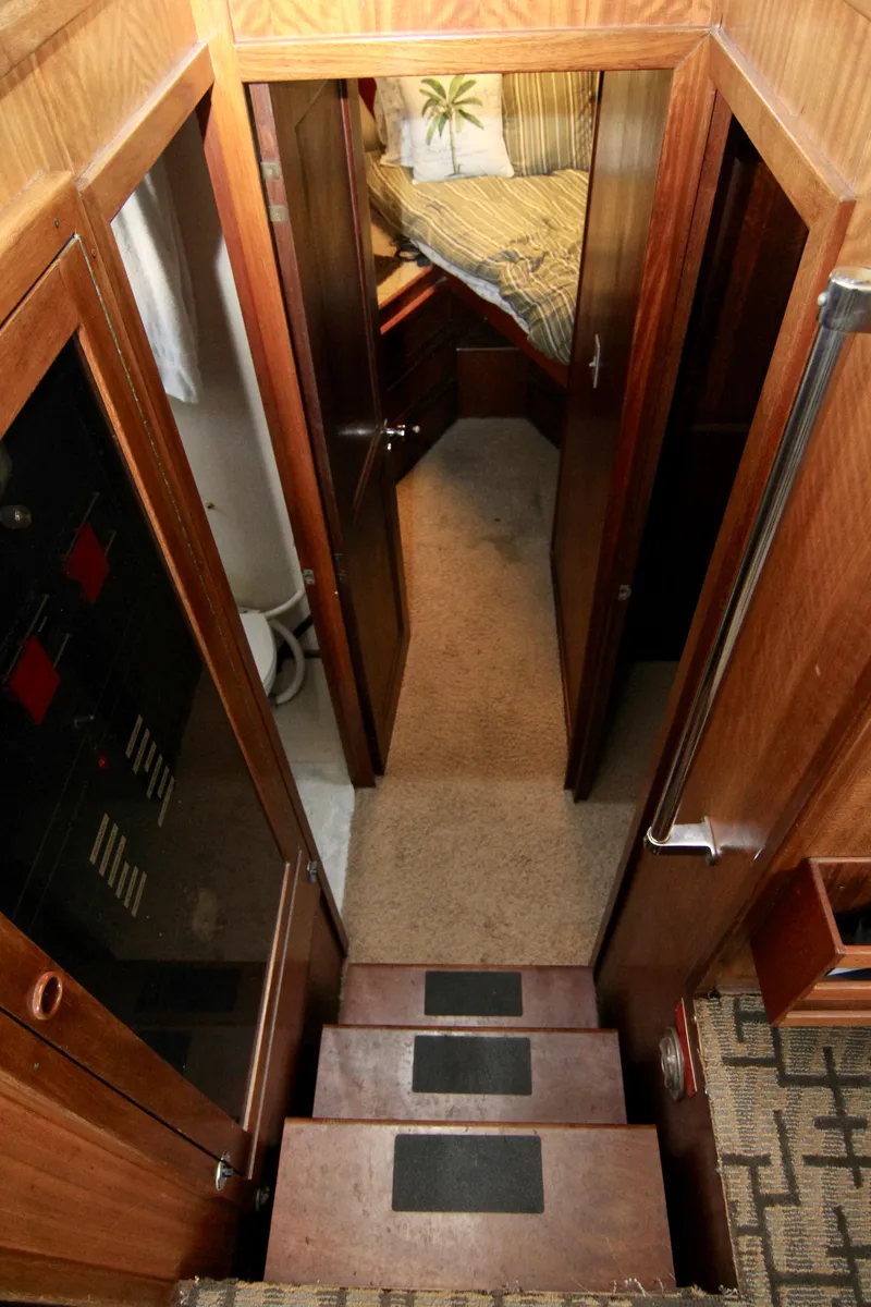 Slide: The Image of Hatteras 37 Convertible 1977 - 55