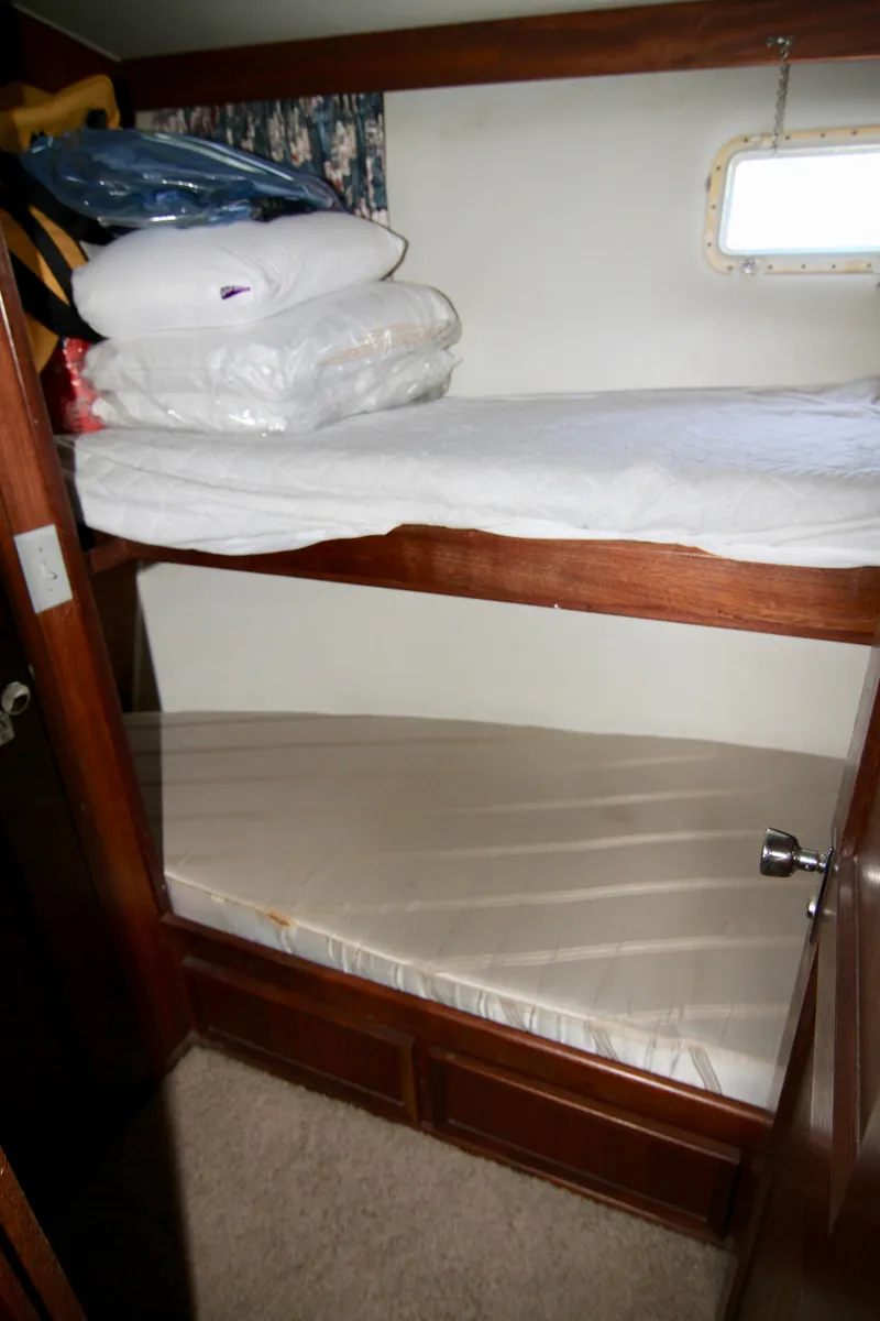 Slide: The Image of Hatteras 37 Convertible 1977 - 60