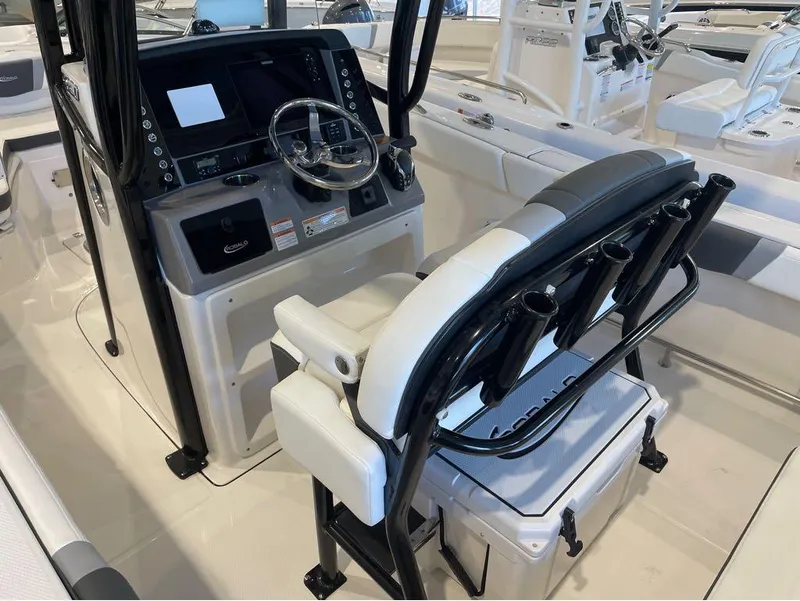 Slide: The Image of Robalo R230 Center Console 2024 - 13