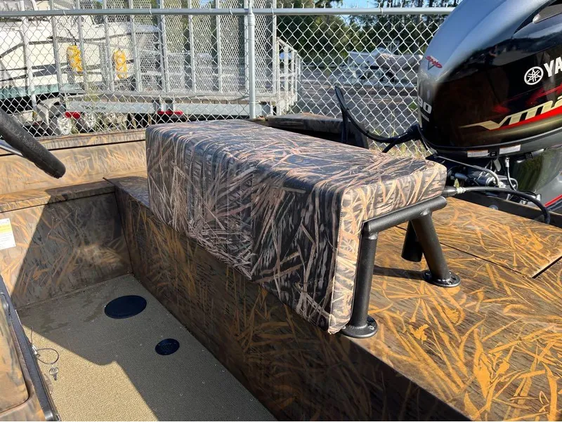 Slide: The Image of G3 Gator Tough 18 CC 2024 - 9