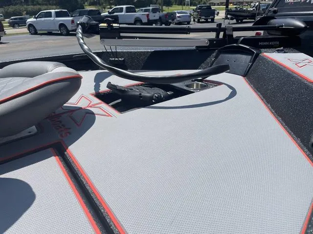 Slide: The Image of Xpress H17 2025 - 9