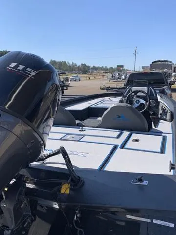 Slide: The Image of Xpress H18C Crappie 2024 - 4