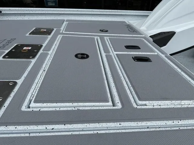 Slide: The Image of Xpress H18C Crappie 2024 - 14