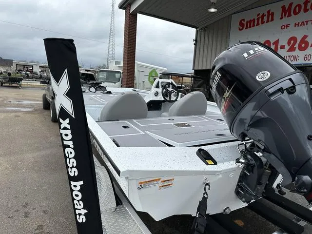 Slide: The Image of Xpress H18C Crappie 2024 - 8