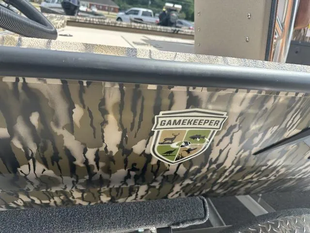 Slide: The Image of Avid 20 Rogue CC 2026 - 10